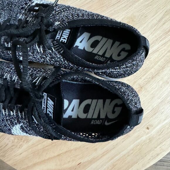 Lot of 2 Nike Flyknit Racer Oreo / Volt 2.0 Men's Sz 5 Women Sz 6.5 - Picture 9 of 16